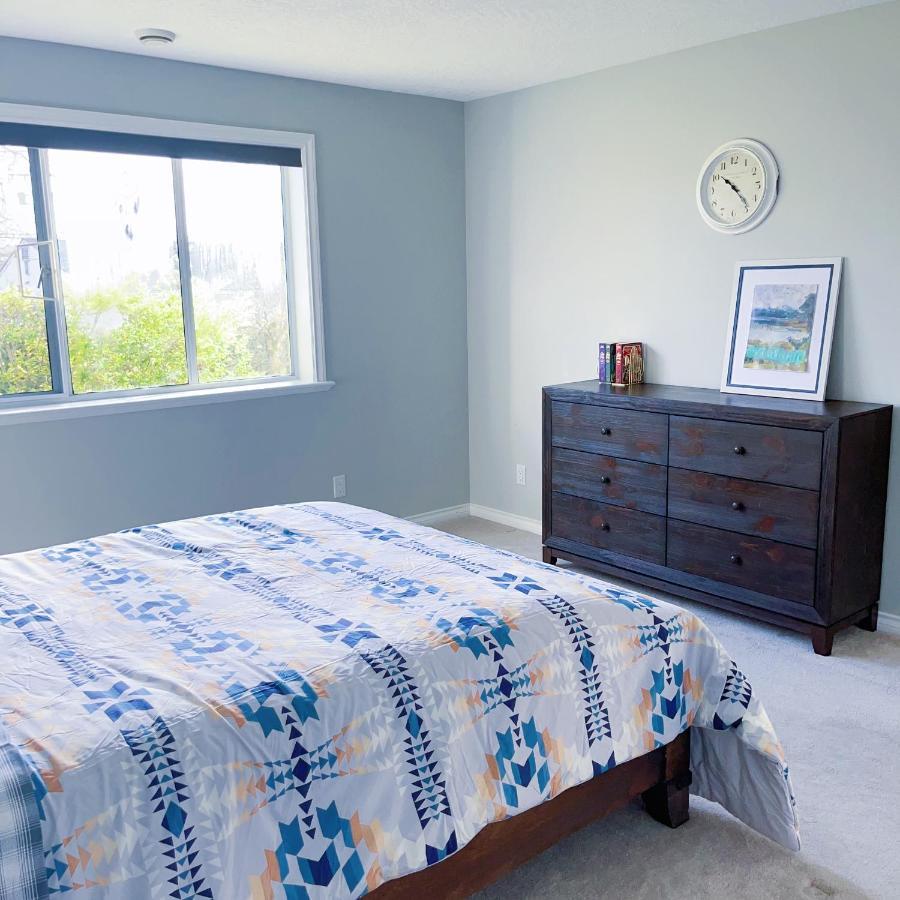 Quiet Three Bedrooms House วิกตอเรีย ภายนอก รูปภาพ