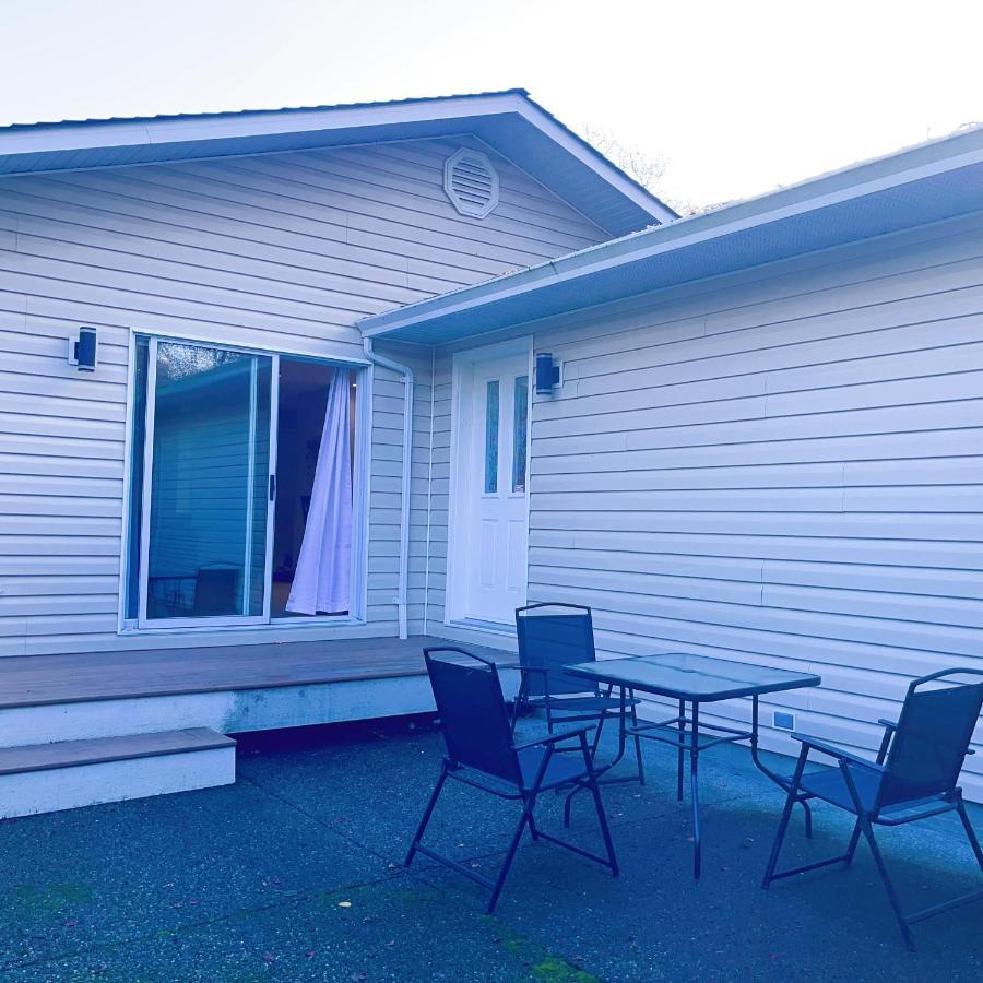 Quiet Three Bedrooms House วิกตอเรีย ภายนอก รูปภาพ