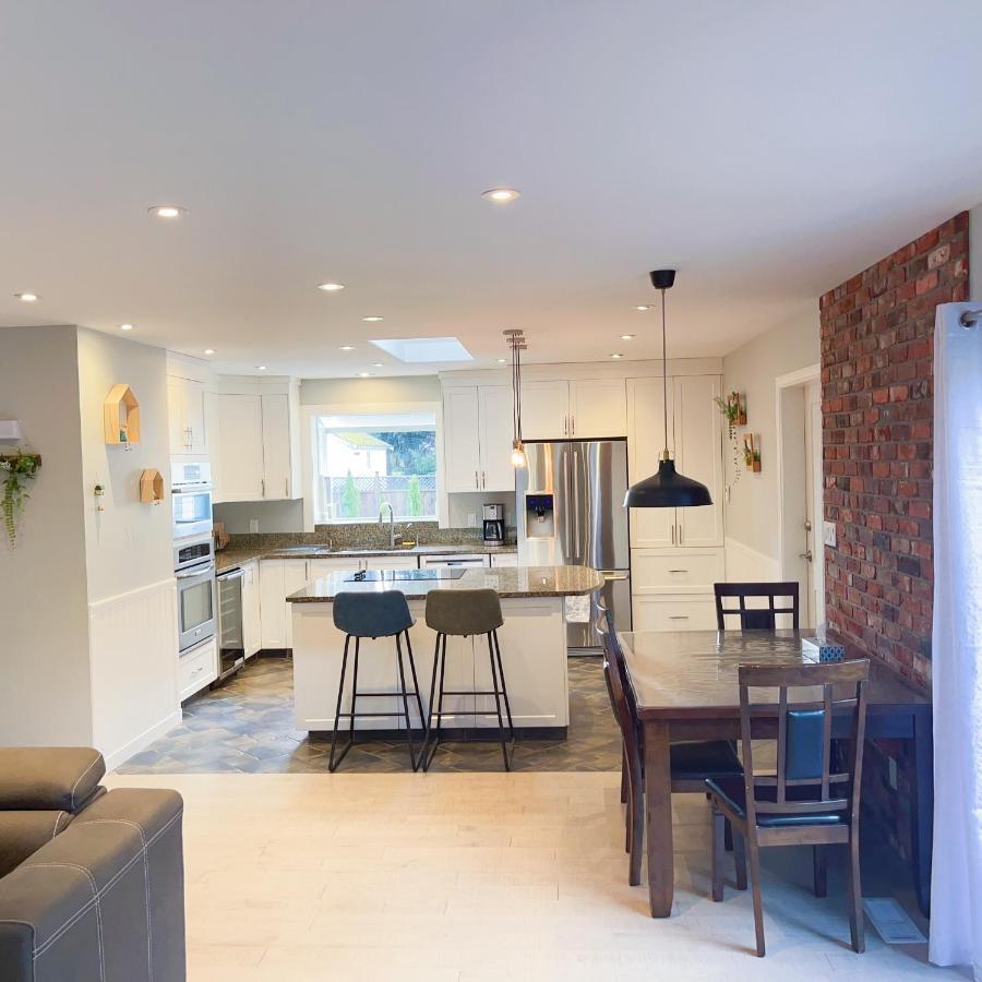 Quiet Three Bedrooms House วิกตอเรีย ภายนอก รูปภาพ